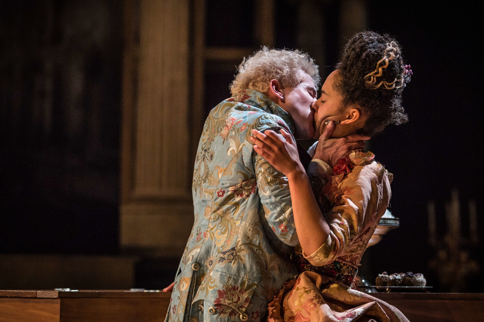 Náhledový obrázek k článku Nezkrotný Amadeus se vrací do kin s bouřlivou energií a živým orchestrem