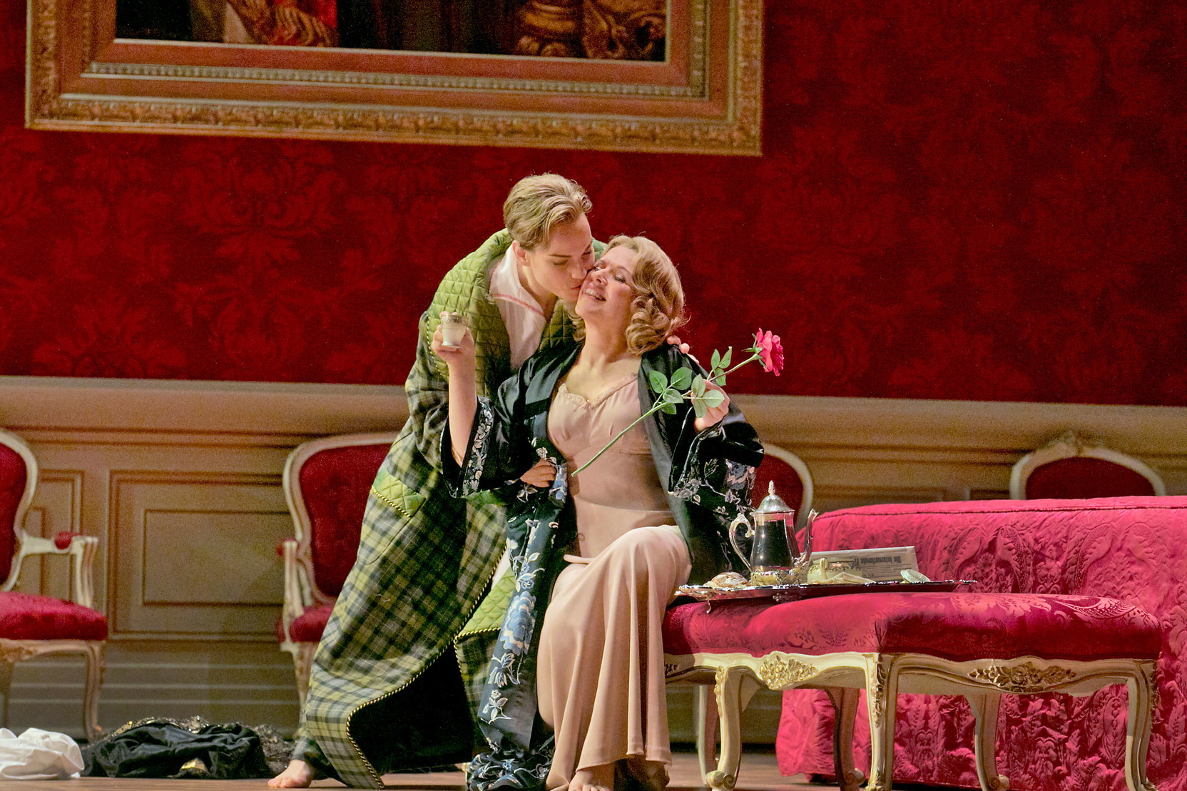 Náhledový obrázek k článku Renée Fleming a Elina Garanča se do sebe zamilují v Růžovém kavalírovi