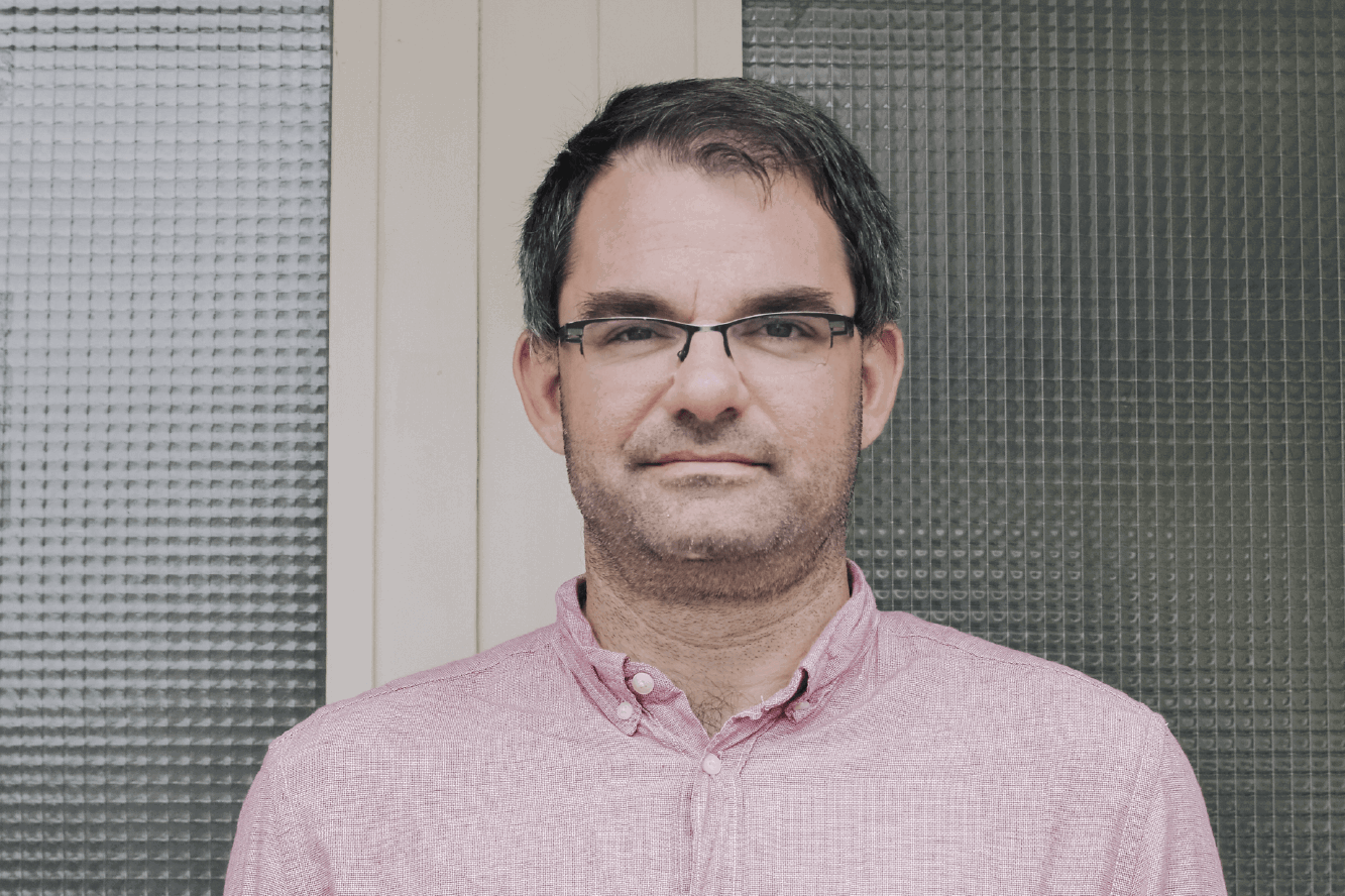 Náhledový obrázek k článku Kritik je člověk, kterému je sedmdesát, má dlouhé bílé vousy a bere se strašně vážně