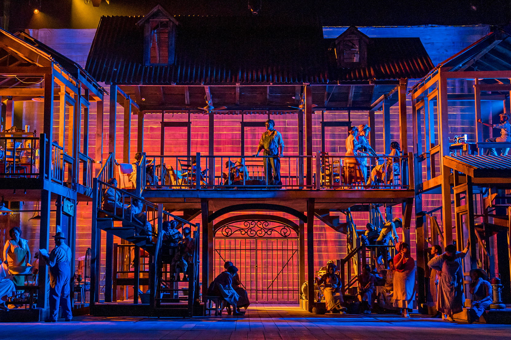 Náhledový obrázek k článku Met odhalila novou sezónu přímých přenosů, Gershwin i Glass na programu