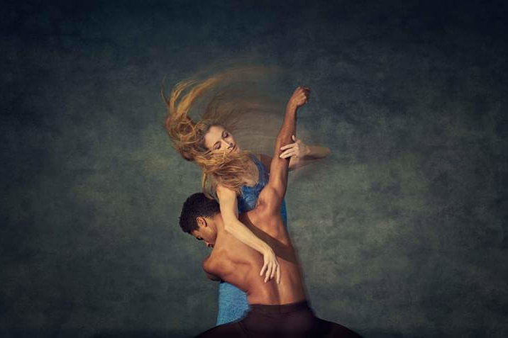 Náhledový obrázek k článku Dílo baletní legendy a oscarového režiséra West Side Story míří do kin