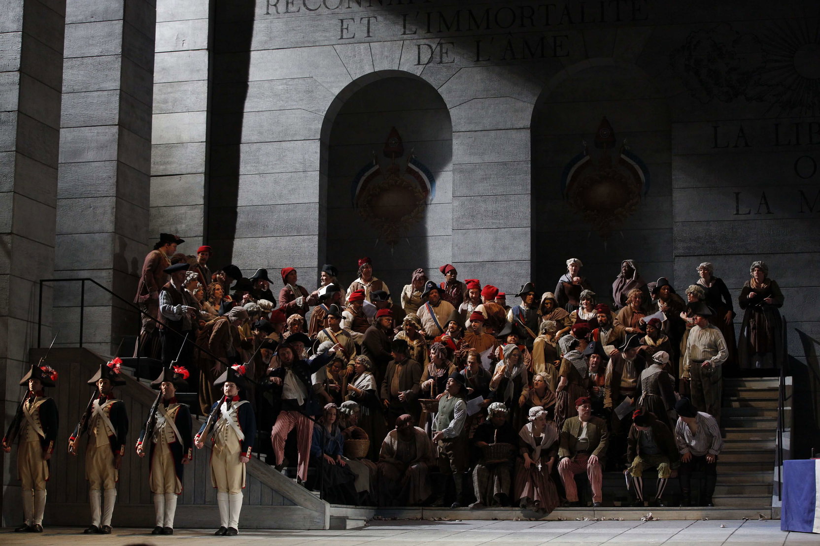 Náhledový obrázek k článku Přední dílo operního realismu Andrea Chénier míří i do českých kin. Přenos uzavře první část sezóny série MET: Live in HD