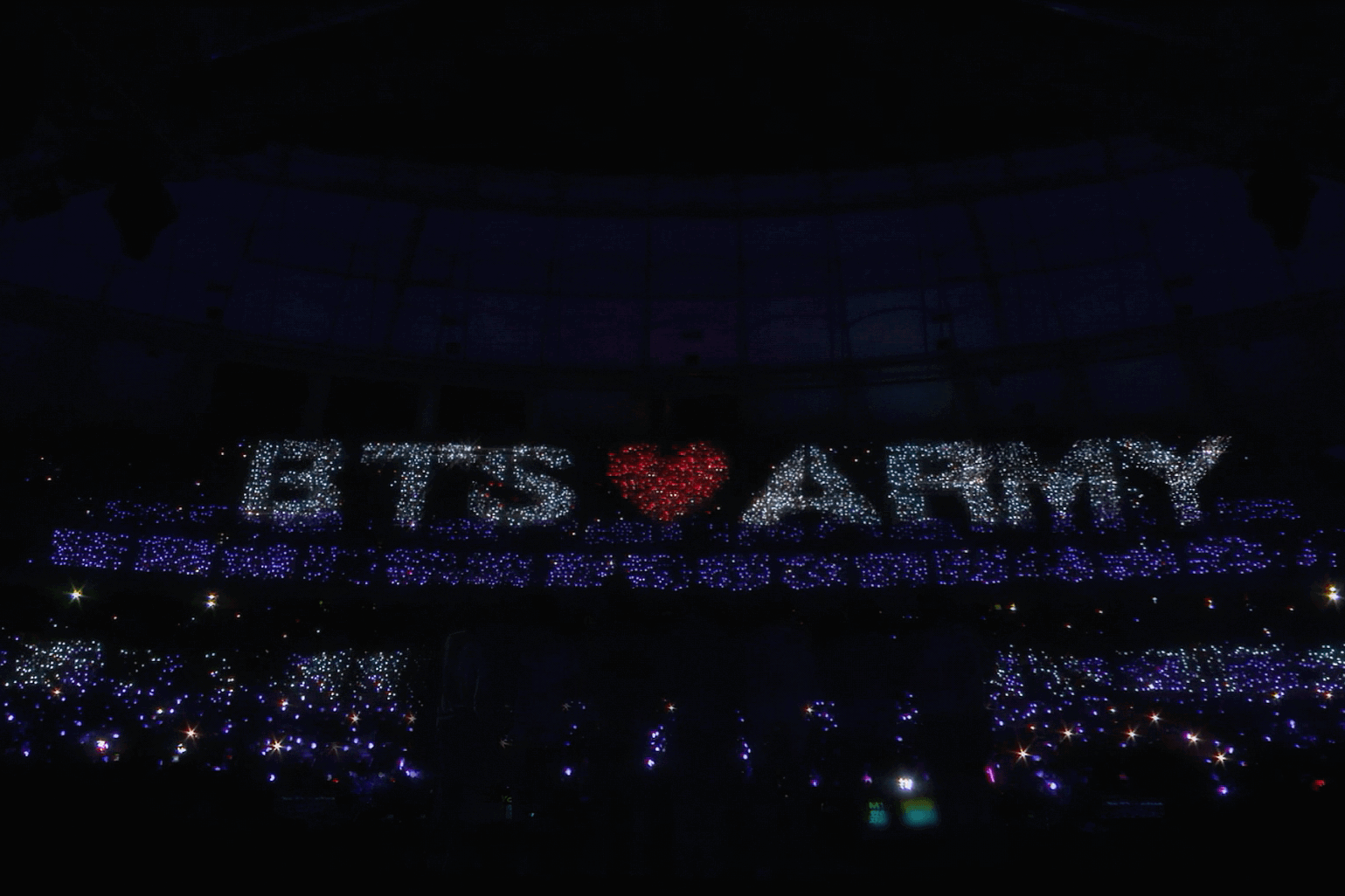 Náhledový obrázek k článku Od ARMY pro ARMY. Dokument Forever We Are Young vzdává poctu fanouškům BTS